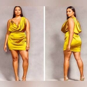 Prettylittlething x Naomi Campbell Satin Cartreuse Cowl‎ Neck Bodycon Dress NWT